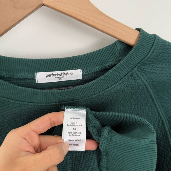 perfectwhitetee XS Thom French Fleece Shrunken Pullover Crew Neck Evergreen - Picture 2 of 6